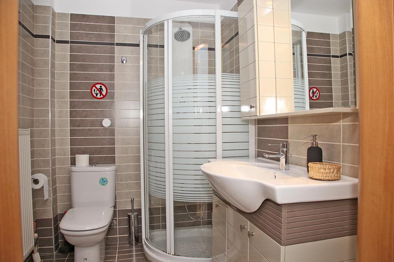 2 Bedroom Apartment Near The Athens Airport, Spata Exterior photo
