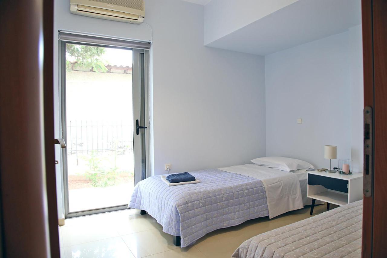 2 Bedroom Apartment Near The Athens Airport, Spata Exterior photo